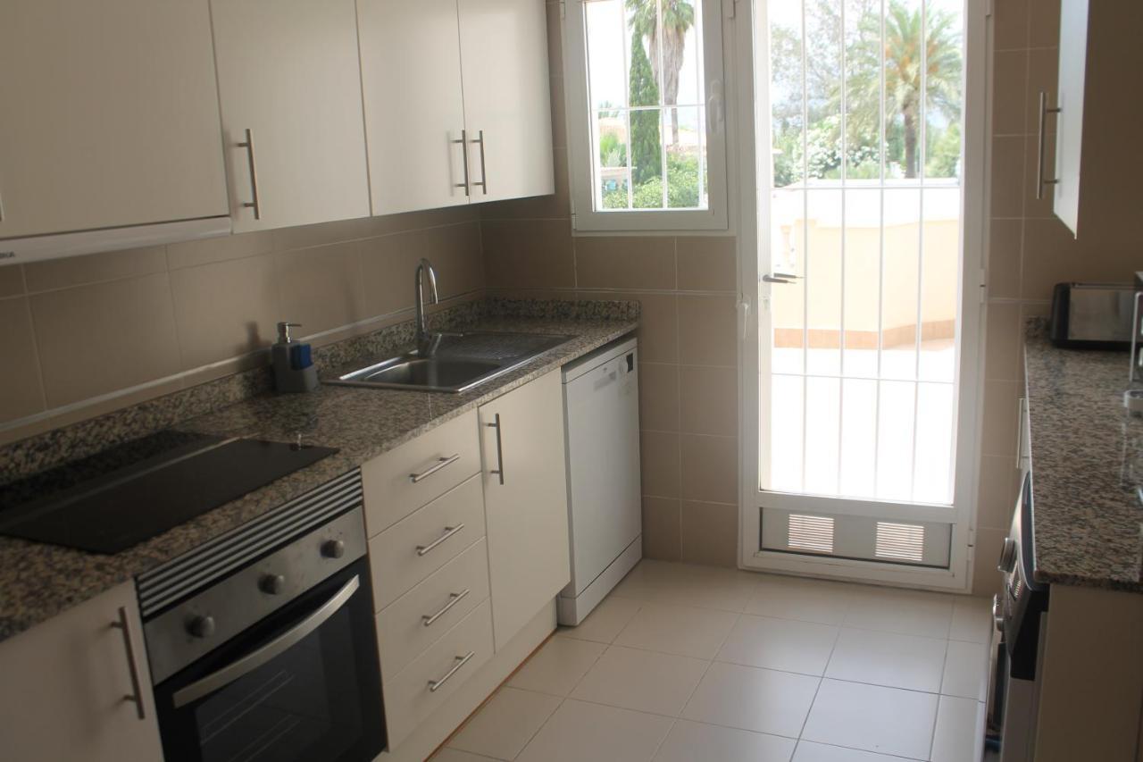 Nuevo En Urbanizacion A 250 Metros De La Playa * Dénia
